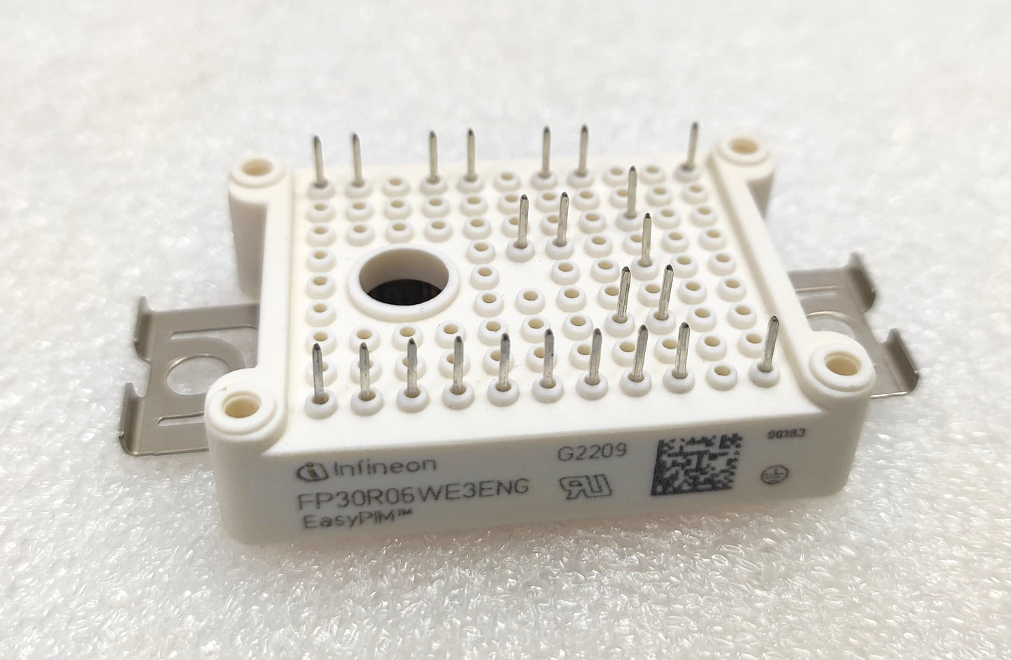 IGBT , Part Number : FP30R06WE3ENG,Infineon